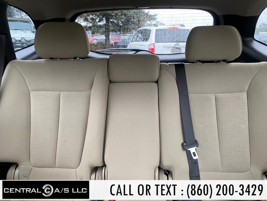 2012 Hyundai Santa Fe FWD 4dr I4 GLS, available for sale in East Windsor, Connecticut | Central A/S LLC. East Windsor, Connecticut 2012 Hyundai Santa Fe FWD 4dr I4 GLS, available for sale in East Windsor, Connecticut | Central A/S LLC. East Windsor, Connecticut