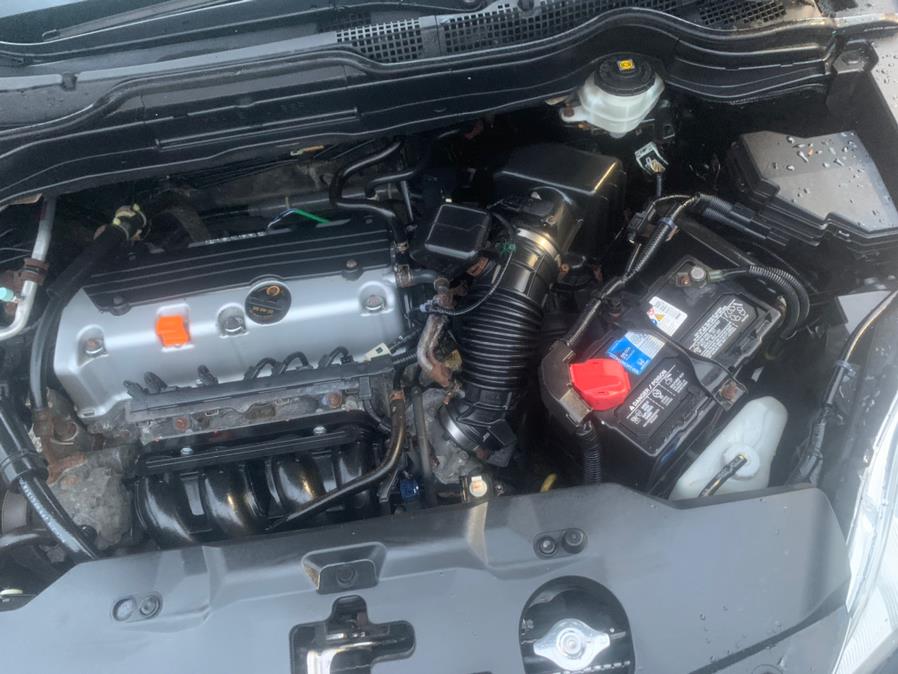 2011 Honda CR-V 4WD 5dr SE, available for sale in Taunton, Massachusetts | Rt 138 Auto Center Inc . Taunton, Massachusetts 2011 Honda CR-V 4WD 5dr SE, available for sale in Taunton, Massachusetts | Rt 138 Auto Center Inc . Taunton, Massachusetts