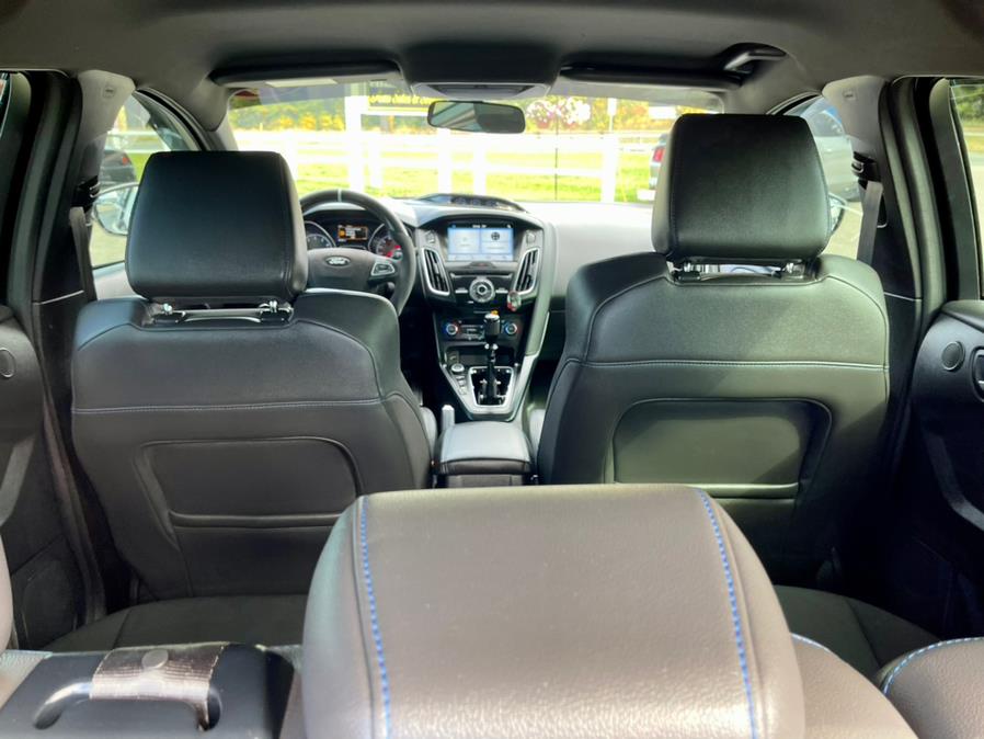 2017 Ford Focus RS Hatch, available for sale in South Windsor, Connecticut | Mike And Tony Auto Sales, Inc. South Windsor, Connecticut 2017 Ford Focus RS Hatch, available for sale in South Windsor, Connecticut | Mike And Tony Auto Sales, Inc. South Windsor, Connecticut