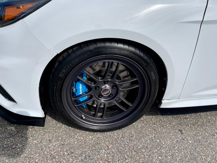 2017 Ford Focus RS Hatch, available for sale in South Windsor, Connecticut | Mike And Tony Auto Sales, Inc. South Windsor, Connecticut 2017 Ford Focus RS Hatch, available for sale in South Windsor, Connecticut | Mike And Tony Auto Sales, Inc. South Windsor, Connecticut