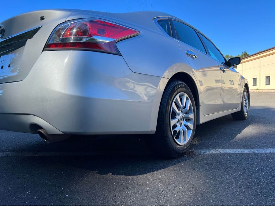 2015 Nissan Altima 4dr Sdn I4 2.5 SV, available for sale in Waterbury, Connecticut | WT Auto LLC. Waterbury, Connecticut 2015 Nissan Altima 4dr Sdn I4 2.5 SV, available for sale in Waterbury, Connecticut | WT Auto LLC. Waterbury, Connecticut