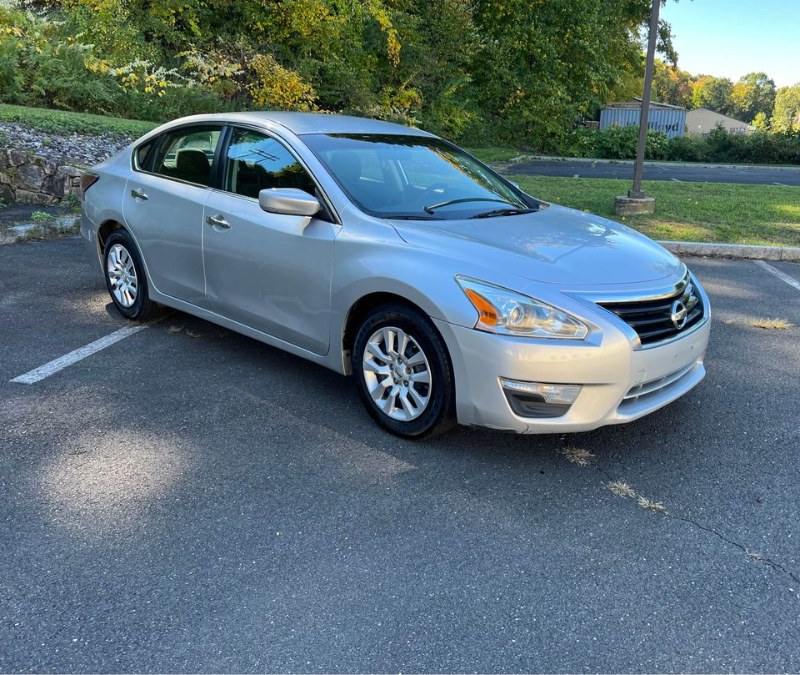 Used Nissan Altima 4dr Sdn I4 2.5 SV 2015 | WT Auto LLC. Waterbury, Connecticut