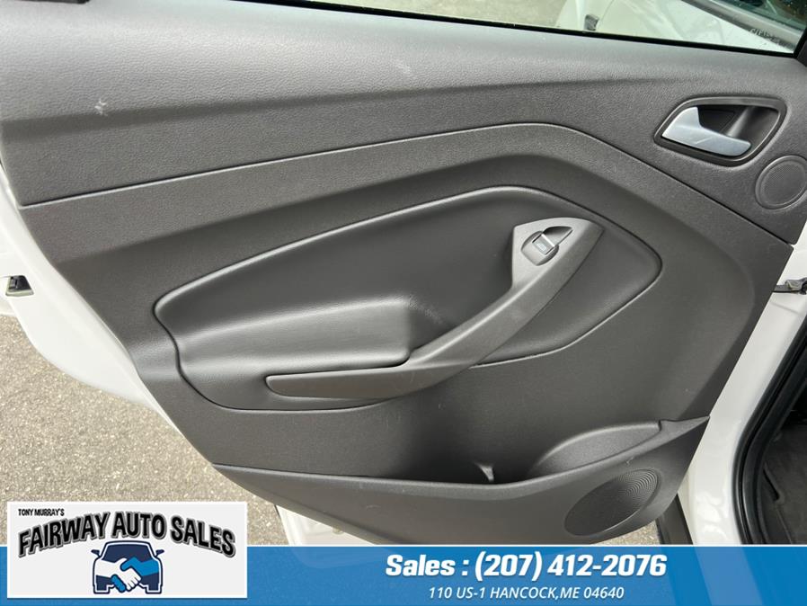 Used Ford Escape Titanium Titanium 4WD 2017 | Fairway Auto Sales. Hancock, Maine Used Ford Escape Titanium Titanium 4WD 2017 | Fairway Auto Sales. Hancock, Maine
