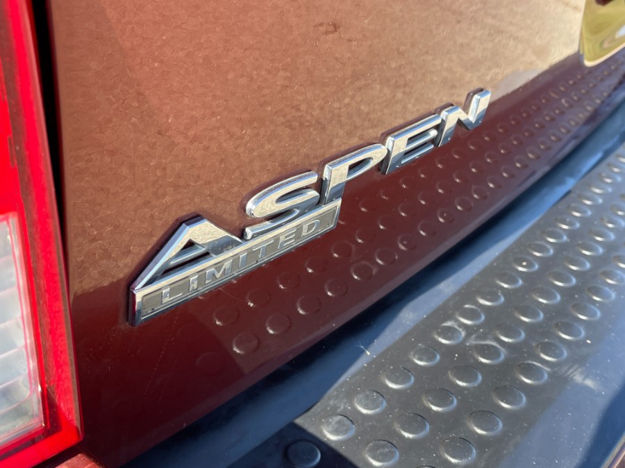 2007 Chrysler Aspen 4WD 4dr Limited, available for sale in Darien, Wisconsin | Geneva Motor Cars. Darien, Wisconsin 2007 Chrysler Aspen 4WD 4dr Limited, available for sale in Darien, Wisconsin | Geneva Motor Cars. Darien, Wisconsin