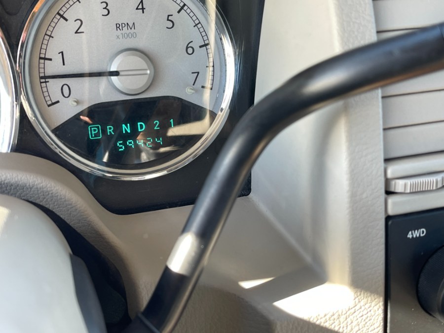 2007 Chrysler Aspen 4WD 4dr Limited, available for sale in Darien, Wisconsin | Geneva Motor Cars. Darien, Wisconsin 2007 Chrysler Aspen 4WD 4dr Limited, available for sale in Darien, Wisconsin | Geneva Motor Cars. Darien, Wisconsin