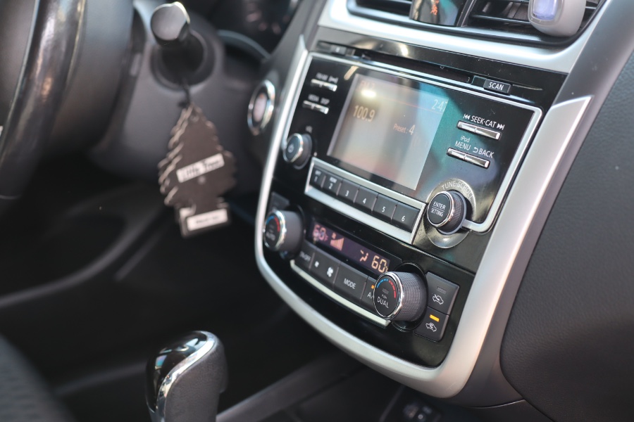 2018 Nissan Altima 2.5 S Sedan, available for sale in Jamaica, New York | Hillside Auto Mall Inc.. Jamaica, New York 2018 Nissan Altima 2.5 S Sedan, available for sale in Jamaica, New York | Hillside Auto Mall Inc.. Jamaica, New York