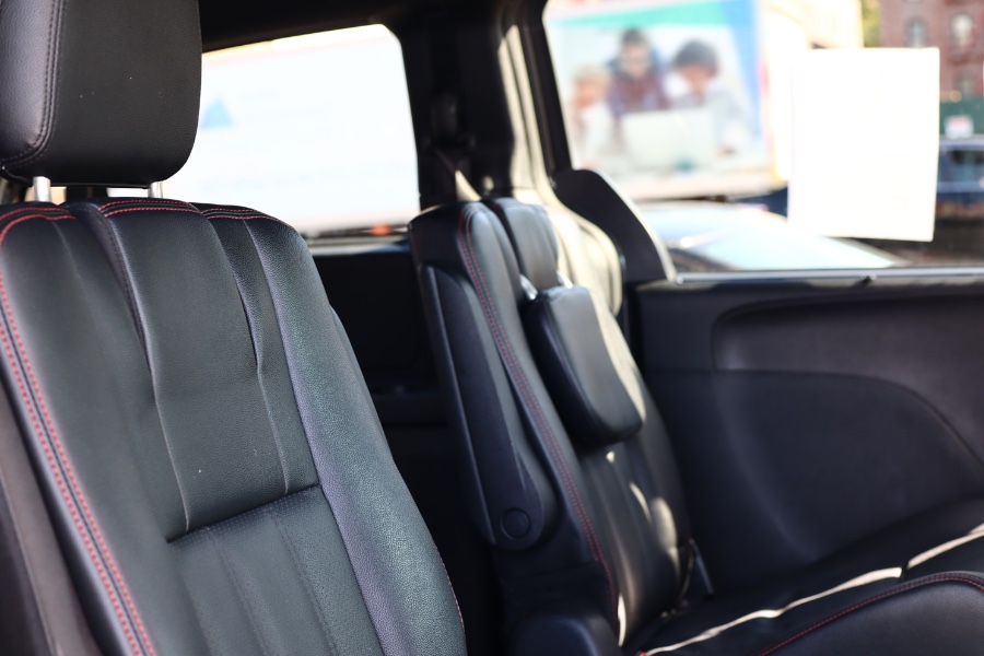 Used Dodge Grand Caravan GT Wagon 2019 | Hillside Auto Mall Inc.. Jamaica, New York Used Dodge Grand Caravan GT Wagon 2019 | Hillside Auto Mall Inc.. Jamaica, New York