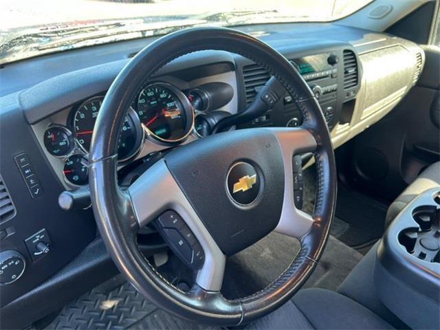 2012 Chevrolet Silverado 1500 LT, available for sale in Stratford, Connecticut | Wiz Leasing Inc. Stratford, Connecticut 2012 Chevrolet Silverado 1500 LT, available for sale in Stratford, Connecticut | Wiz Leasing Inc. Stratford, Connecticut