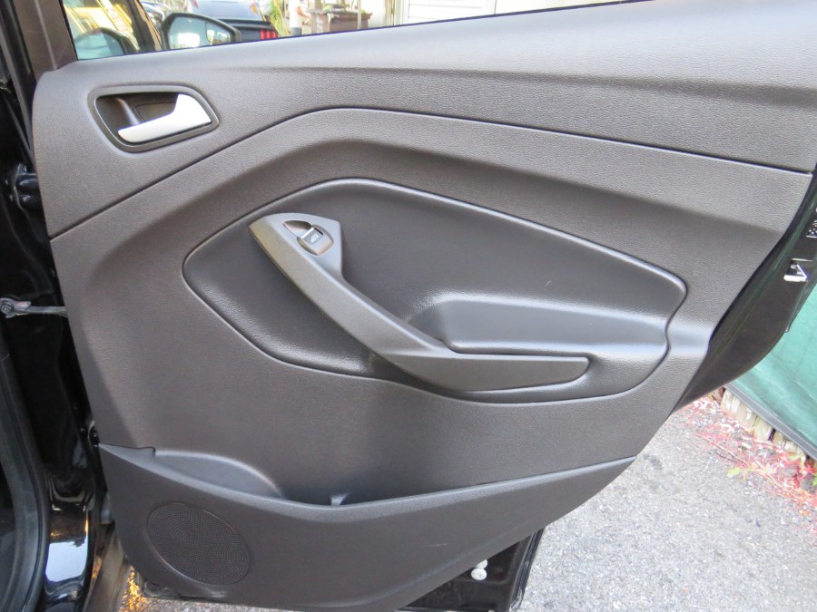 Used Ford Escape SEL PANO 2019 | Road Masters II INC. Middle Village, New York Used Ford Escape SEL PANO 2019 | Road Masters II INC. Middle Village, New York