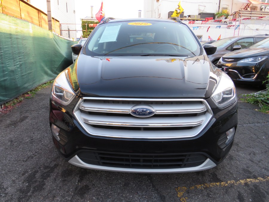 Used Ford Escape SEL PANO 2019 | Road Masters II INC. Middle Village, New York Used Ford Escape SEL PANO 2019 | Road Masters II INC. Middle Village, New York