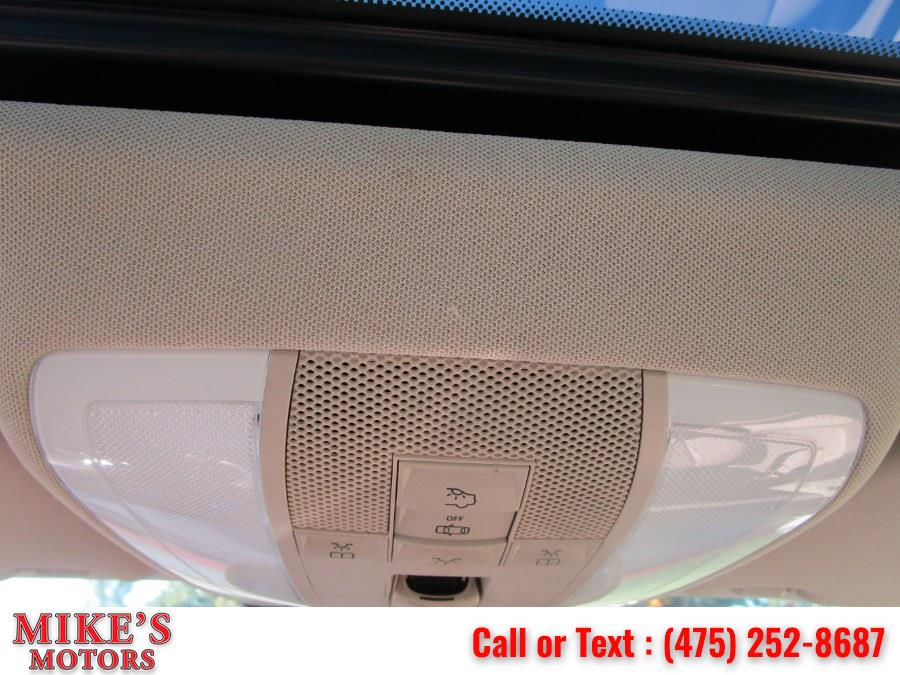 2010 Mercedes-Benz C-Class 4dr Sdn C300 Sport 4MATIC, available for sale in Stratford, Connecticut | Mike's Motors LLC. Stratford, Connecticut 2010 Mercedes-Benz C-Class 4dr Sdn C300 Sport 4MATIC, available for sale in Stratford, Connecticut | Mike's Motors LLC. Stratford, Connecticut