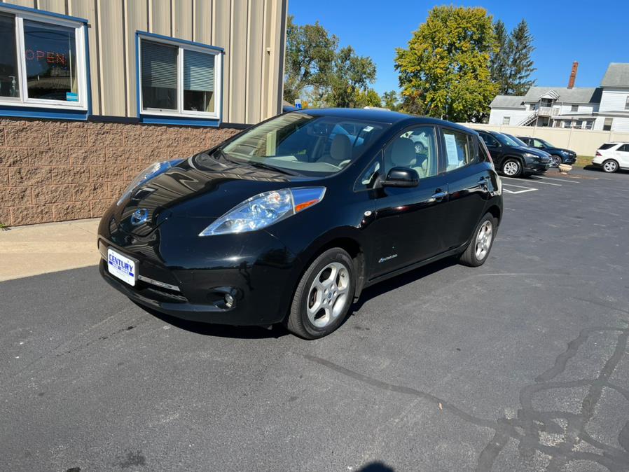 2012 Nissan LEAF 4dr HB SL, available for sale in East Windsor, Connecticut | Century Auto And Truck. East Windsor, Connecticut