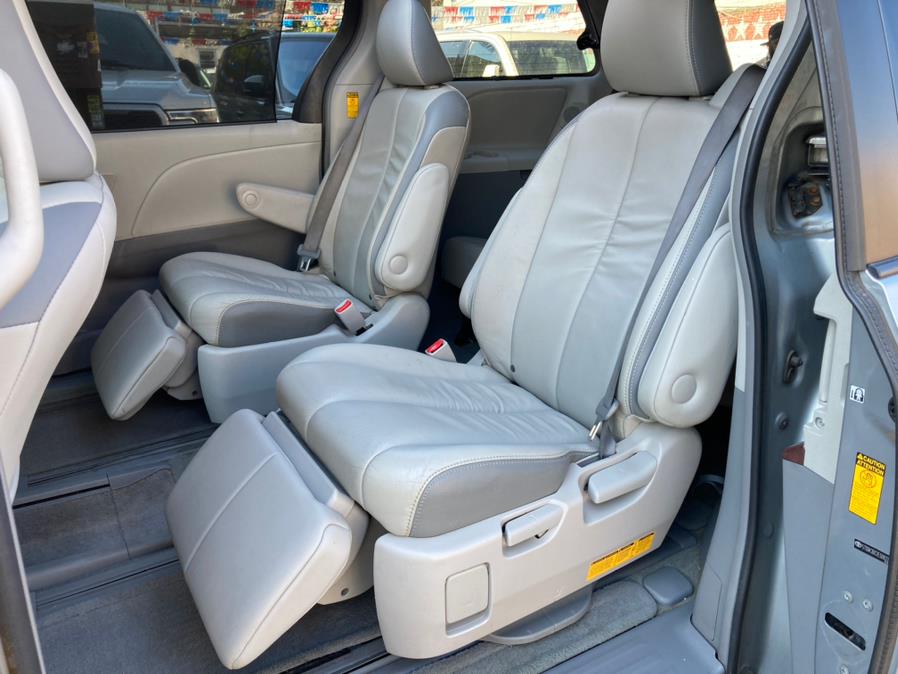 2014 Toyota Sienna 5dr 7-Pass Van V6 XLE AWD (Natl), available for sale in Brooklyn, New York | Carsbuck Inc.. Brooklyn, New York 2014 Toyota Sienna 5dr 7-Pass Van V6 XLE AWD (Natl), available for sale in Brooklyn, New York | Carsbuck Inc.. Brooklyn, New York