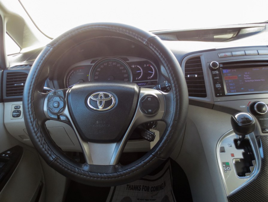 2013 Toyota Venza 4dr Wgn I4 FWD LE (Natl), available for sale in Santa Ana, California | Auto Max Of Santa Ana. Santa Ana, California 2013 Toyota Venza 4dr Wgn I4 FWD LE (Natl), available for sale in Santa Ana, California | Auto Max Of Santa Ana. Santa Ana, California