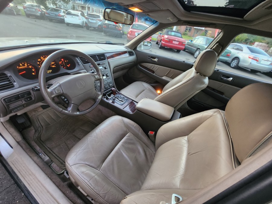 1997 Acura RL 4dr Sdn w/Premium Pkg, available for sale in Bristol, Connecticut | Dealmax Motors LLC. Bristol, Connecticut 1997 Acura RL 4dr Sdn w/Premium Pkg, available for sale in Bristol, Connecticut | Dealmax Motors LLC. Bristol, Connecticut