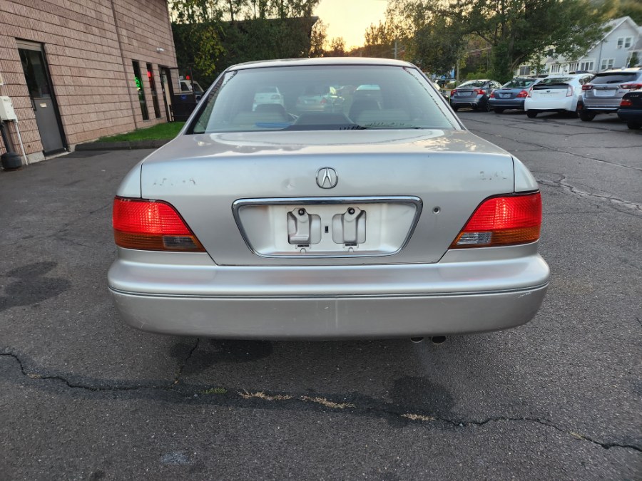 1997 Acura RL 4dr Sdn w/Premium Pkg, available for sale in Bristol, Connecticut | Dealmax Motors LLC. Bristol, Connecticut 1997 Acura RL 4dr Sdn w/Premium Pkg, available for sale in Bristol, Connecticut | Dealmax Motors LLC. Bristol, Connecticut