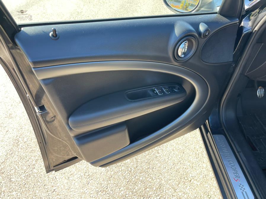 2014 MINI Cooper Countryman FWD 4dr S, available for sale in South Windsor, Connecticut | Mike And Tony Auto Sales, Inc. South Windsor, Connecticut 2014 MINI Cooper Countryman FWD 4dr S, available for sale in South Windsor, Connecticut | Mike And Tony Auto Sales, Inc. South Windsor, Connecticut