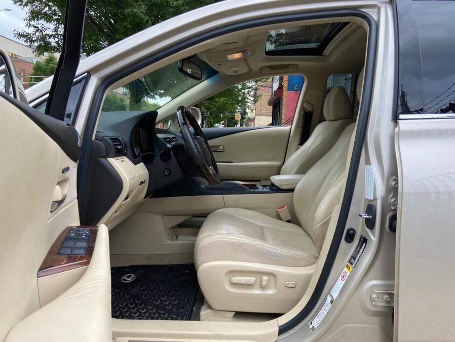 Used Lexus RX 350 AWD 4dr F Sport 2015 | Champion Used Auto Sales LLC. Newark, New Jersey Used Lexus RX 350 AWD 4dr F Sport 2015 | Champion Used Auto Sales LLC. Newark, New Jersey