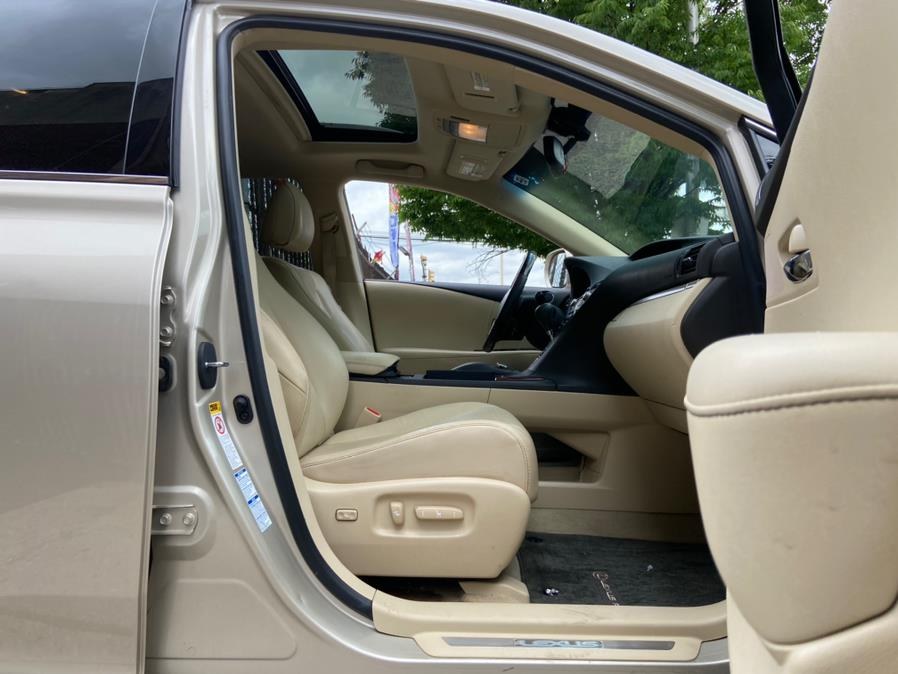 Used Lexus RX 350 AWD 4dr F Sport 2015 | Champion Used Auto Sales LLC. Newark, New Jersey Used Lexus RX 350 AWD 4dr F Sport 2015 | Champion Used Auto Sales LLC. Newark, New Jersey