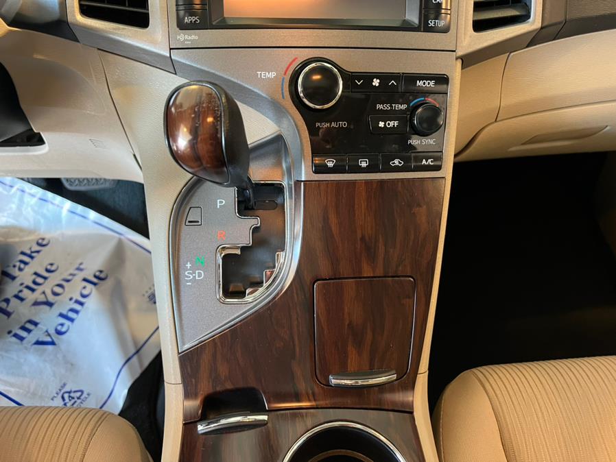 2014 Toyota Venza 4dr Wgn I4 AWD LE (Natl), available for sale in West Hartford, Connecticut | AutoMax. West Hartford, Connecticut 2014 Toyota Venza 4dr Wgn I4 AWD LE (Natl), available for sale in West Hartford, Connecticut | AutoMax. West Hartford, Connecticut