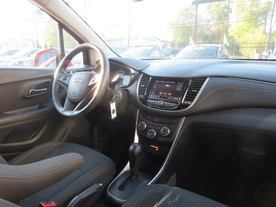 Used Chevrolet Trax FWD 4dr LS 2020 | Route 27 Auto Mall. Linden, New Jersey Used Chevrolet Trax FWD 4dr LS 2020 | Route 27 Auto Mall. Linden, New Jersey