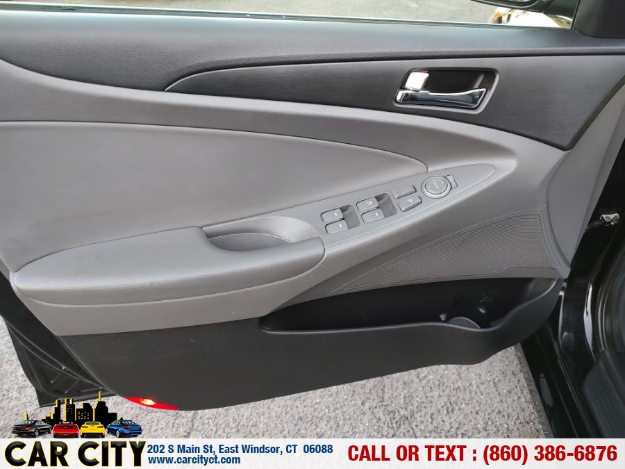 Used Hyundai Sonata 4dr Sdn 2.4L Auto GLS 2012 | Car City LLC. East Windsor, Connecticut Used Hyundai Sonata 4dr Sdn 2.4L Auto GLS 2012 | Car City LLC. East Windsor, Connecticut