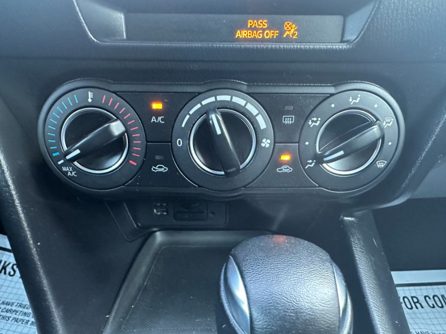 2015 Mazda Mazda3 5dr HB Auto i Touring, available for sale in Paterson, New Jersey | DZ Automall. Paterson, New Jersey 2015 Mazda Mazda3 5dr HB Auto i Touring, available for sale in Paterson, New Jersey | DZ Automall. Paterson, New Jersey