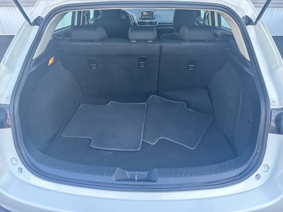 2015 Mazda Mazda3 5dr HB Auto i Touring, available for sale in Paterson, New Jersey | DZ Automall. Paterson, New Jersey 2015 Mazda Mazda3 5dr HB Auto i Touring, available for sale in Paterson, New Jersey | DZ Automall. Paterson, New Jersey