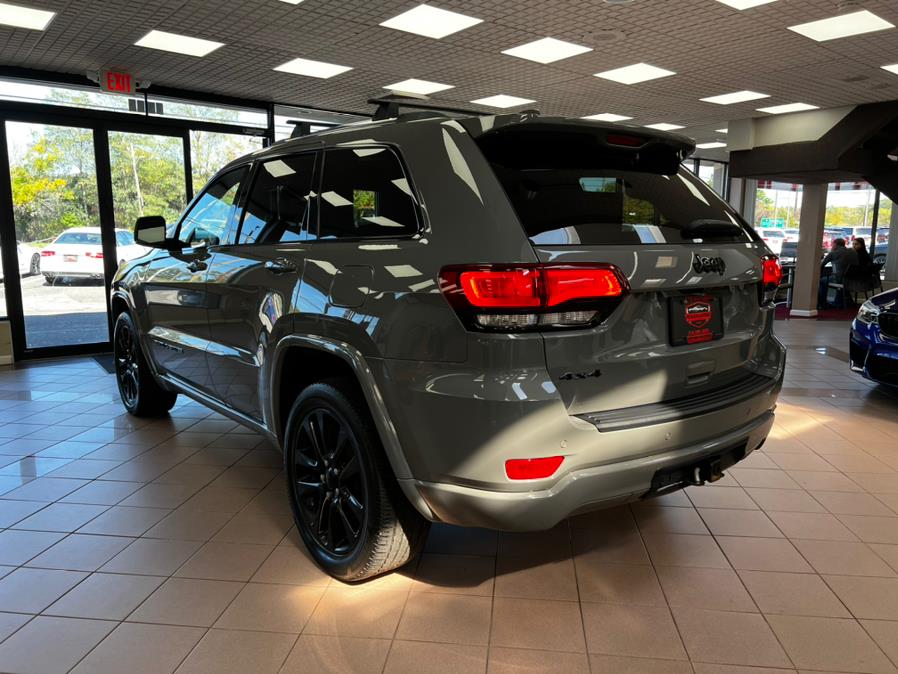 Used Jeep Grand Cherokee Altitude 4x4 2019 | Power Motors East. Massapequa Park, New York Used Jeep Grand Cherokee Altitude 4x4 2019 | Power Motors East. Massapequa Park, New York