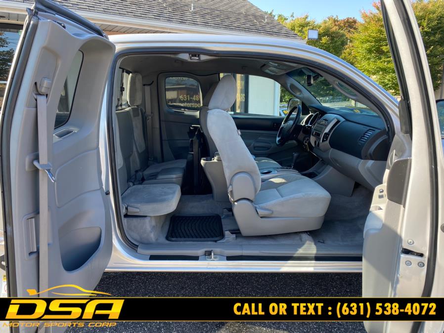 2011 Toyota Tacoma 4WD Access I4 AT (Natl), available for sale in Commack, New York | DSA Motor Sports Corp. Commack, New York 2011 Toyota Tacoma 4WD Access I4 AT (Natl), available for sale in Commack, New York | DSA Motor Sports Corp. Commack, New York