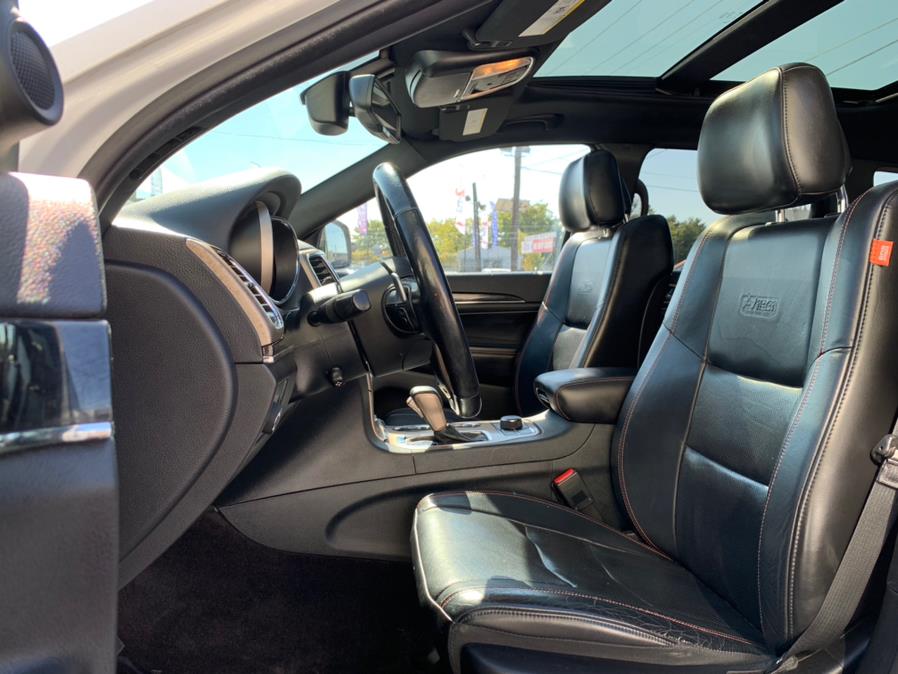 Used Jeep Grand Cherokee 4WD 4dr Limited 75th Anniversary 2016 | Champion Auto Hillside. Hillside, New Jersey Used Jeep Grand Cherokee 4WD 4dr Limited 75th Anniversary 2016 | Champion Auto Hillside. Hillside, New Jersey