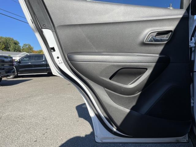 Used Chevrolet Trax LT 2021 | Blasius Federal Road. Brookfield, Connecticut Used Chevrolet Trax LT 2021 | Blasius Federal Road. Brookfield, Connecticut