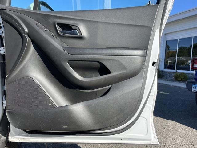 Used Chevrolet Trax LT 2021 | Blasius Federal Road. Brookfield, Connecticut Used Chevrolet Trax LT 2021 | Blasius Federal Road. Brookfield, Connecticut