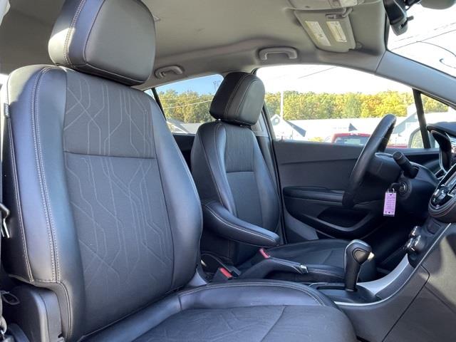 Used Chevrolet Trax LT 2021 | Blasius Federal Road. Brookfield, Connecticut Used Chevrolet Trax LT 2021 | Blasius Federal Road. Brookfield, Connecticut