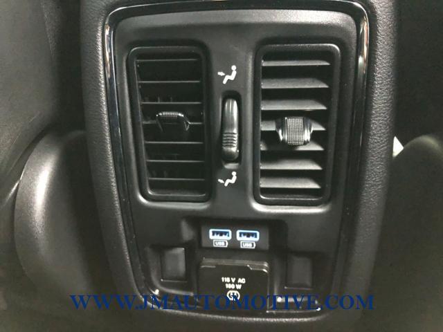 2019 Jeep Grand Cherokee Limited 4x4, available for sale in Naugatuck, Connecticut | J&M Automotive Sls&Svc LLC. Naugatuck, Connecticut 2019 Jeep Grand Cherokee Limited 4x4, available for sale in Naugatuck, Connecticut | J&M Automotive Sls&Svc LLC. Naugatuck, Connecticut