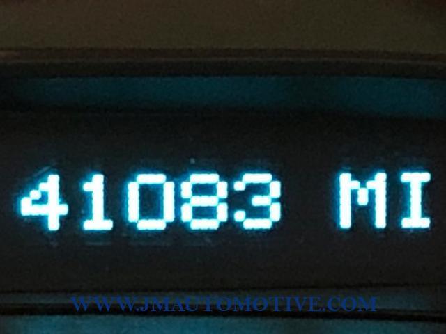 Used Chevrolet Corvette 2dr Conv w/1LT 2009 | J&M Automotive Sls&Svc LLC. Naugatuck, Connecticut Used Chevrolet Corvette 2dr Conv w/1LT 2009 | J&M Automotive Sls&Svc LLC. Naugatuck, Connecticut