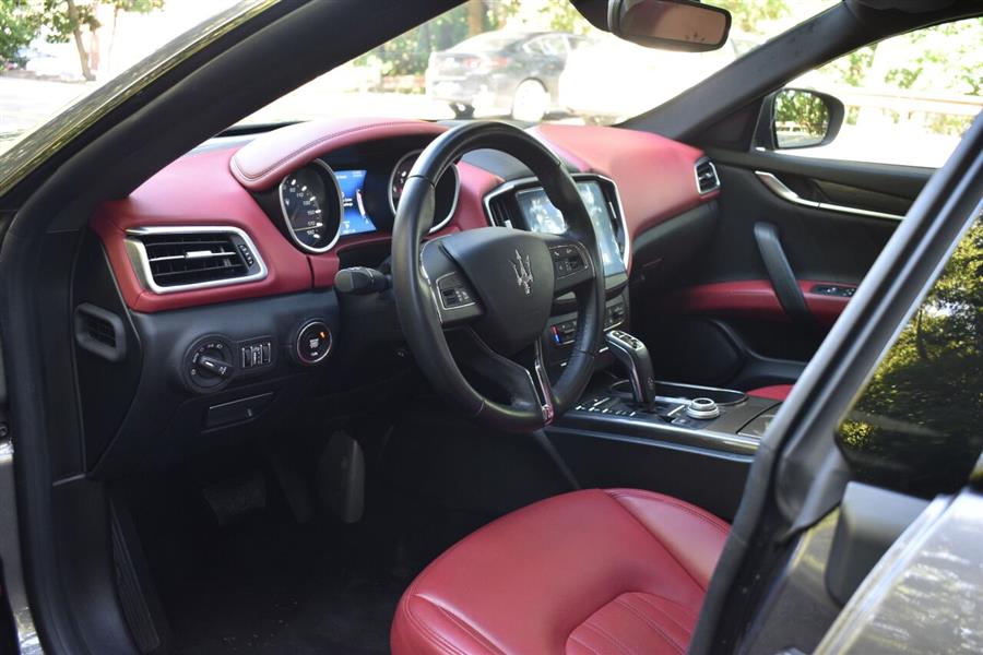 2019 Maserati Ghibli SQ4 AWD 4dr Sedan, available for sale in Great Neck, New York | Camy Cars. Great Neck, New York 2019 Maserati Ghibli SQ4 AWD 4dr Sedan, available for sale in Great Neck, New York | Camy Cars. Great Neck, New York