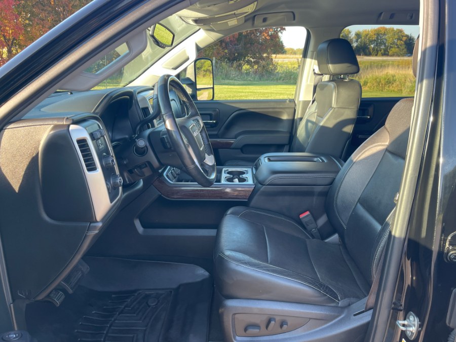 Used GMC Sierra 2500HD 4WD Crew Cab 153.7" SLT 2015 | Geneva Motor Cars. Darien, Wisconsin Used GMC Sierra 2500HD 4WD Crew Cab 153.7" SLT 2015 | Geneva Motor Cars. Darien, Wisconsin