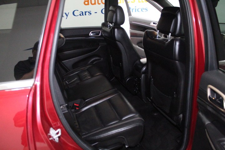 2014 Jeep Grand Cherokee 4WD 4dr Limited, available for sale in Plainville, Connecticut | New England Auto Sales LLC. Plainville, Connecticut 2014 Jeep Grand Cherokee 4WD 4dr Limited, available for sale in Plainville, Connecticut | New England Auto Sales LLC. Plainville, Connecticut