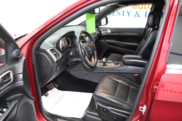 2014 Jeep Grand Cherokee 4WD 4dr Limited, available for sale in Plainville, Connecticut | New England Auto Sales LLC. Plainville, Connecticut 2014 Jeep Grand Cherokee 4WD 4dr Limited, available for sale in Plainville, Connecticut | New England Auto Sales LLC. Plainville, Connecticut