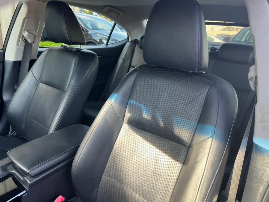 2015 Lexus ES 350 4dr Sdn, available for sale in East Windsor, Connecticut | Century Auto And Truck. East Windsor, Connecticut 2015 Lexus ES 350 4dr Sdn, available for sale in East Windsor, Connecticut | Century Auto And Truck. East Windsor, Connecticut