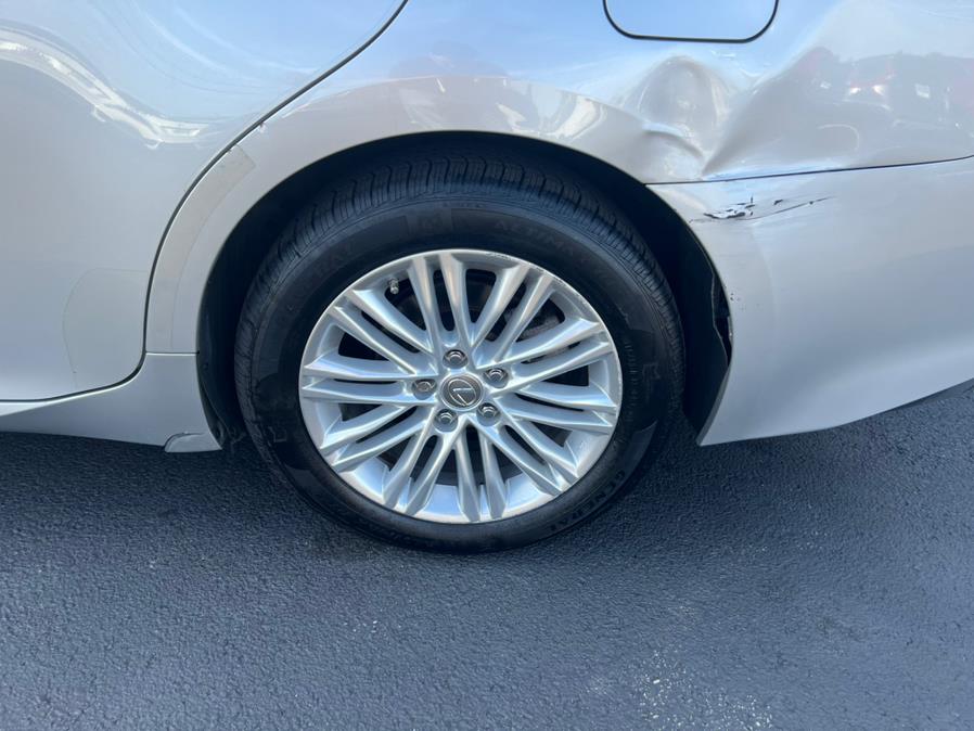 2015 Lexus ES 350 4dr Sdn, available for sale in East Windsor, Connecticut | Century Auto And Truck. East Windsor, Connecticut 2015 Lexus ES 350 4dr Sdn, available for sale in East Windsor, Connecticut | Century Auto And Truck. East Windsor, Connecticut