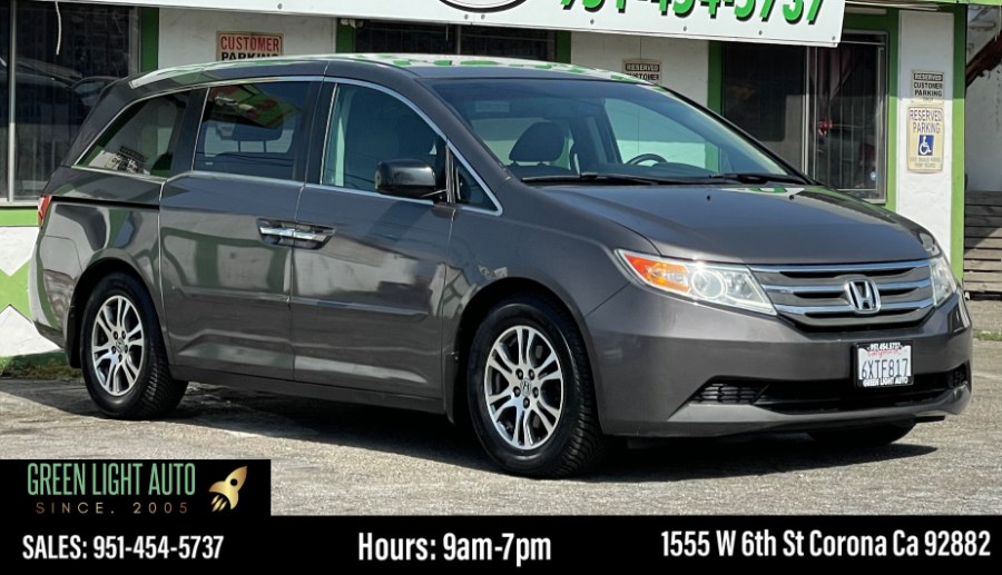Used Honda Odyssey 5dr EX-L w/Navi 2012 | Green Light Auto. Corona, California Used Honda Odyssey 5dr EX-L w/Navi 2012 | Green Light Auto. Corona, California