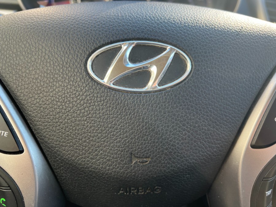 Used Hyundai Elantra GT 5dr HB Auto 2013 | Bristol Auto Center LLC. Bristol, Connecticut Used Hyundai Elantra GT 5dr HB Auto 2013 | Bristol Auto Center LLC. Bristol, Connecticut