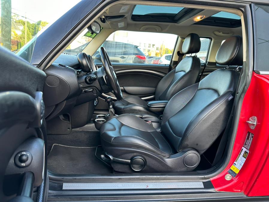 2012 MINI Cooper Clubman 2dr Cpe S, available for sale in Manchester, Connecticut | Carsonmain LLC. Manchester, Connecticut 2012 MINI Cooper Clubman 2dr Cpe S, available for sale in Manchester, Connecticut | Carsonmain LLC. Manchester, Connecticut