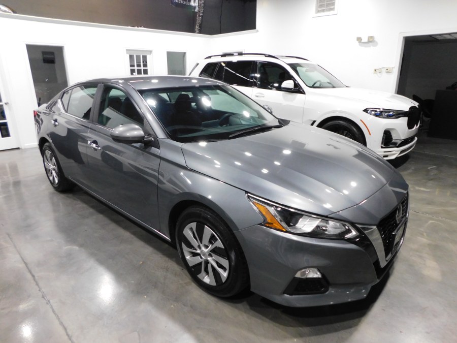 2020 Nissan Altima 2.5 S Sedan, available for sale in Lodi, New Jersey | Auto Gallery. Lodi, New Jersey 2020 Nissan Altima 2.5 S Sedan, available for sale in Lodi, New Jersey | Auto Gallery. Lodi, New Jersey