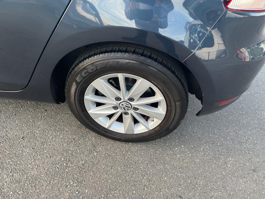 2010 Volkswagen Golf 4dr HB Auto PZEV, available for sale in South Windsor , Connecticut | Ful-line Auto LLC. South Windsor , Connecticut 2010 Volkswagen Golf 4dr HB Auto PZEV, available for sale in South Windsor , Connecticut | Ful-line Auto LLC. South Windsor , Connecticut