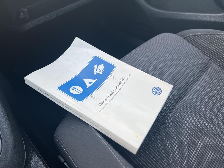 2010 Volkswagen Golf 4dr HB Auto PZEV, available for sale in South Windsor , Connecticut | Ful-line Auto LLC. South Windsor , Connecticut 2010 Volkswagen Golf 4dr HB Auto PZEV, available for sale in South Windsor , Connecticut | Ful-line Auto LLC. South Windsor , Connecticut