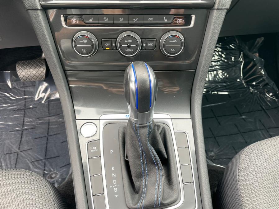 Used Volkswagen e-Golf SE 2019 | Green Light Auto Wholesale. Daly City, California Used Volkswagen e-Golf SE 2019 | Green Light Auto Wholesale. Daly City, California