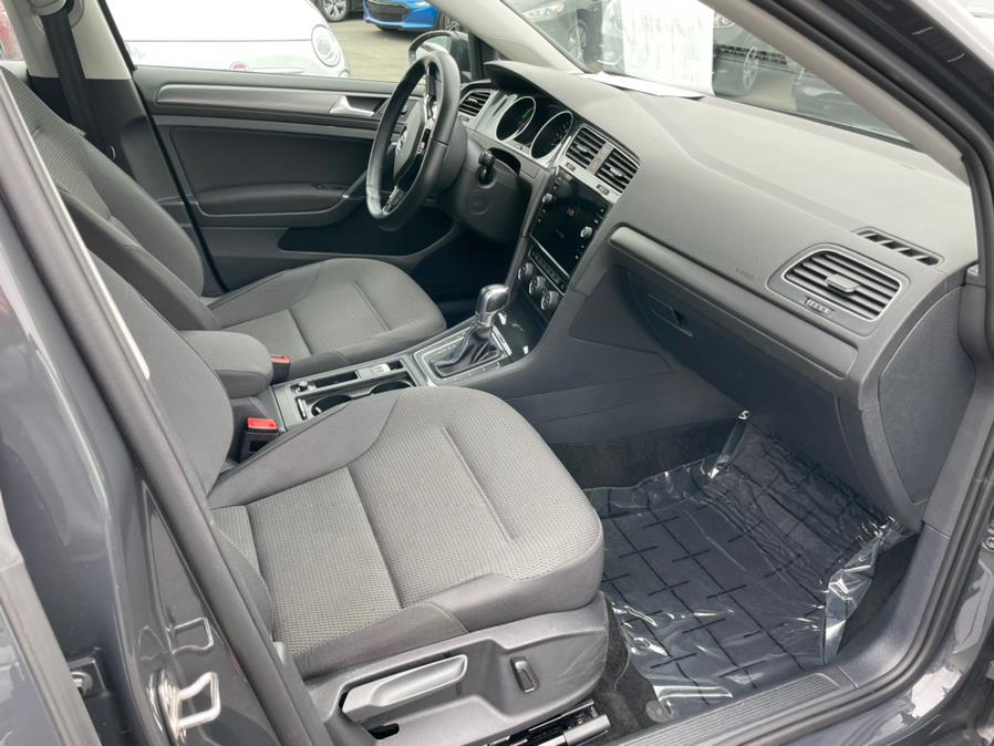 Used Volkswagen e-Golf SE 2019 | Green Light Auto Wholesale. Daly City, California Used Volkswagen e-Golf SE 2019 | Green Light Auto Wholesale. Daly City, California